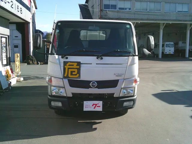 日産 アトラス TPG-FDA2W(4WD)の写真2