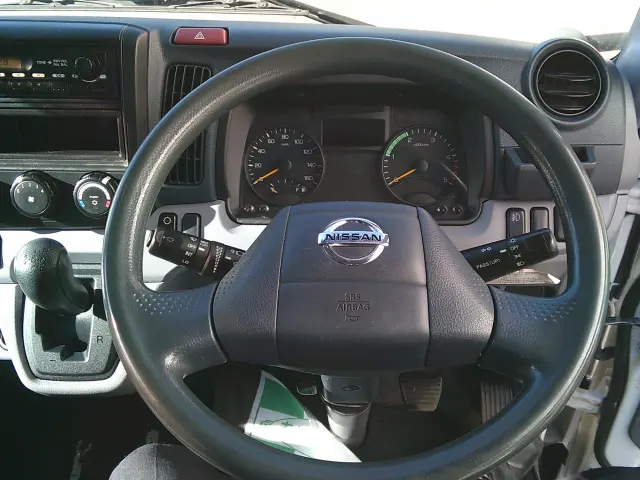 日産 アトラス TPG-FDA2W(4WD)の写真27