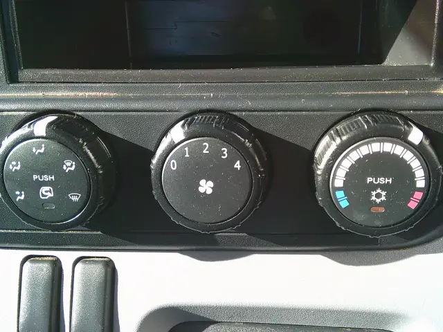 日産 アトラス TPG-FDA2W(4WD)の写真36