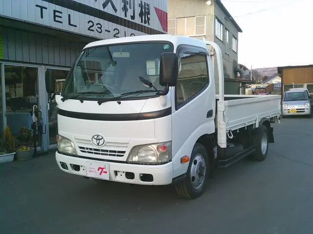 トヨタ ダイナ BDG-XZU378(4WD)の写真1