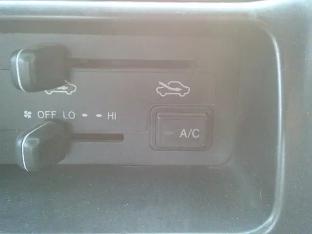 トヨタ ダイナ BDG-XZU378(4WD)の写真29