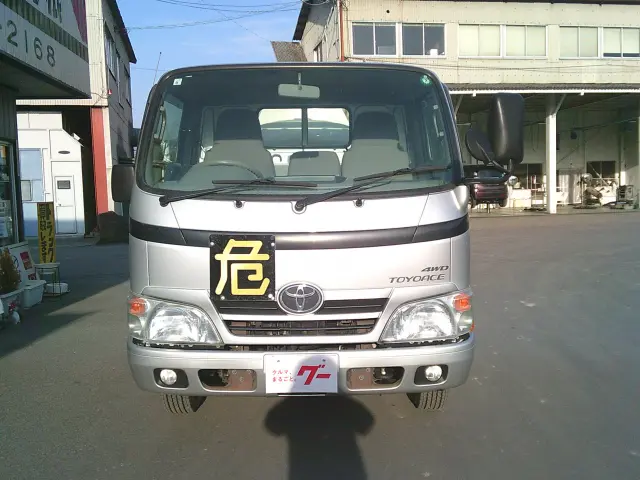 トヨタ ダイナ LDF-KDY271(4WD)の写真2
