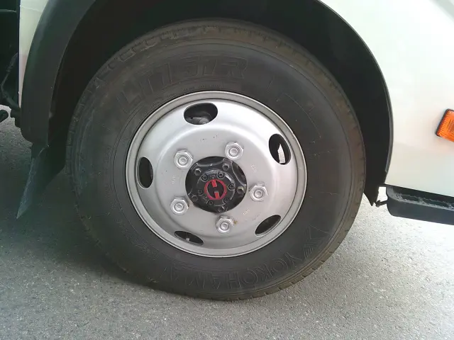 日野 デュトロ TKG-XZU675M(4WD)の写真13