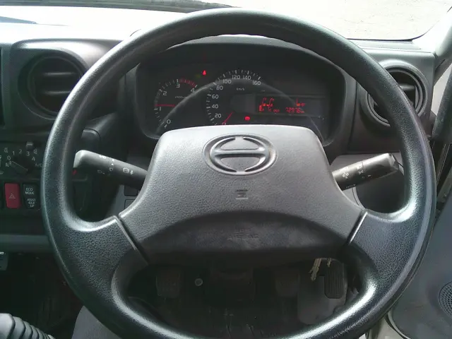 日野 デュトロ TKG-XZU675M(4WD)の写真30