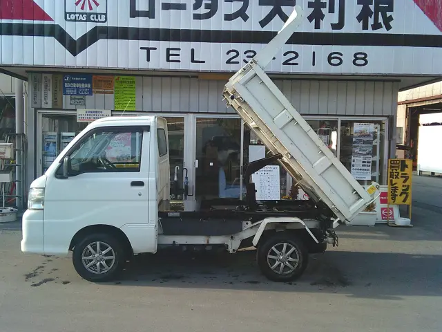 ダイハツ ハイゼットトラック EBD-S211P(4WD)の写真7