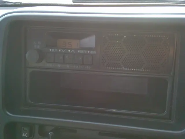 ダイハツ ハイゼットトラック EBD-S211P(4WD)の写真24