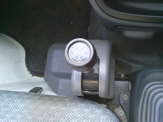 ダイハツ ハイゼットトラック EBD-S211P(4WD)の写真30