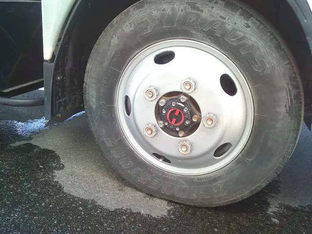 いすゞ エルフ TDG-NKS85AN(4WD)の写真13