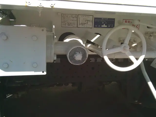 いすゞ エルフ TDG-NKS85AN(4WD)の写真21