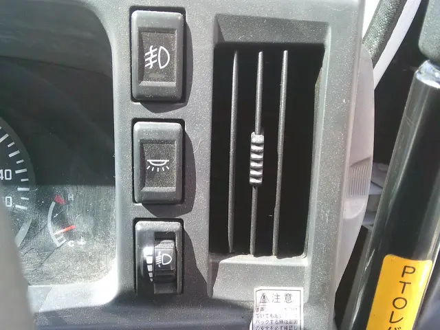 いすゞ エルフ TDG-NKS85AN(4WD)の写真36