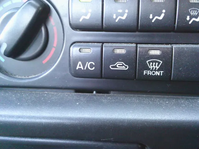 日産 バネットトラック ABF-SKP2LN(4WD)の写真30