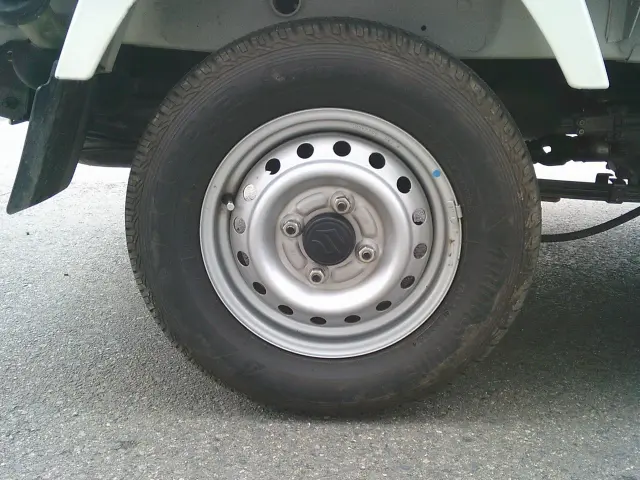 スズキ キャリイ EBD-DA16T(4WD)の写真12