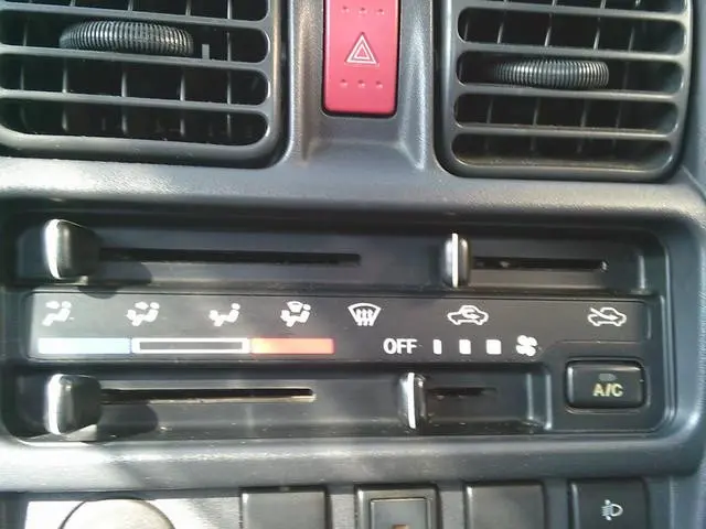 マツダ スクラムトラック EBD-DG16T(4WD)の写真5