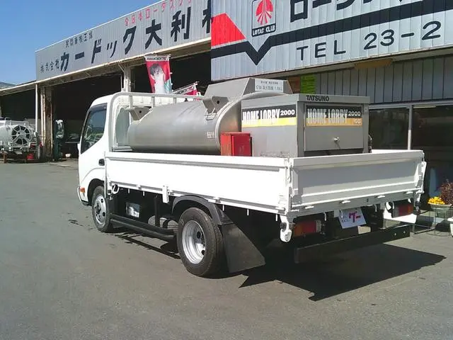 トヨタ ダイナ BDG-XZU378(4WD)の写真6