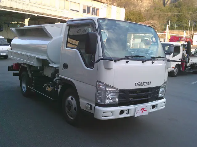 いすゞ エルフ TPG-NKS85AN(4WD)の写真3