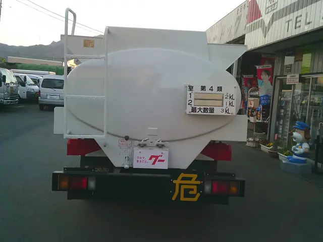 いすゞ エルフ TPG-NKS85AN(4WD)の写真5