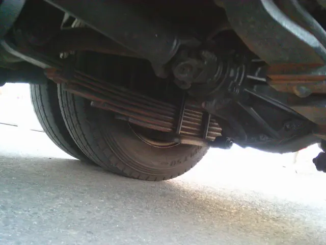 いすゞ エルフ TPG-NKS85AN(4WD)の写真16