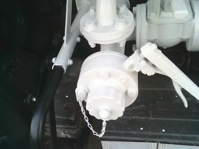 いすゞ エルフ TPG-NKS85AN(4WD)の写真20