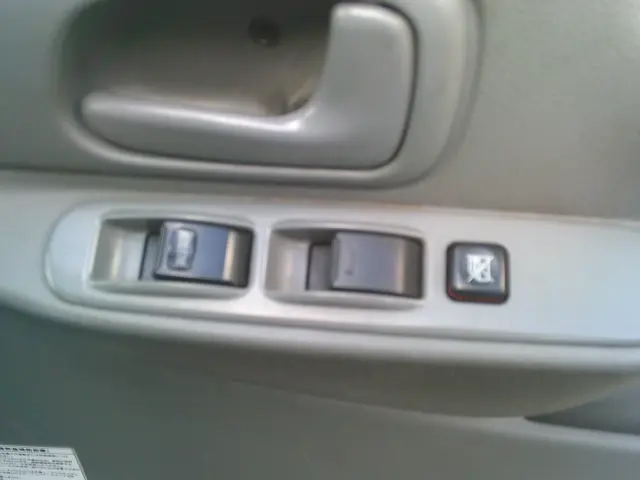 日野 デュトロ NBG-BZU600M(2WD)の写真28