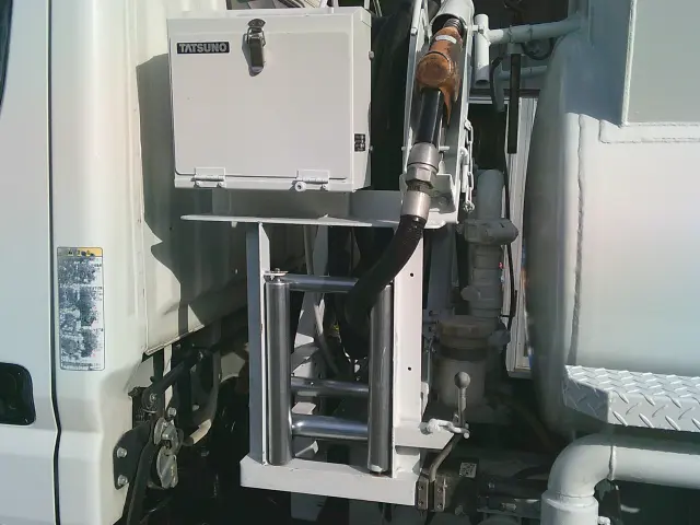 三菱 キャンター TPG-FGA20(4WD)の写真17