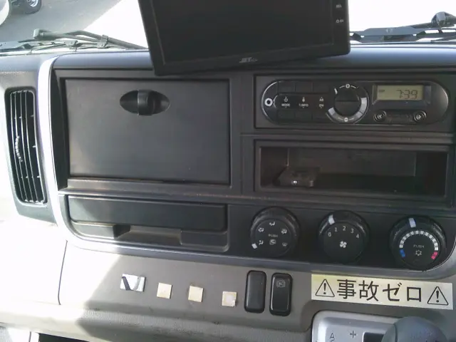 三菱 キャンター TPG-FGA20(4WD)の写真36