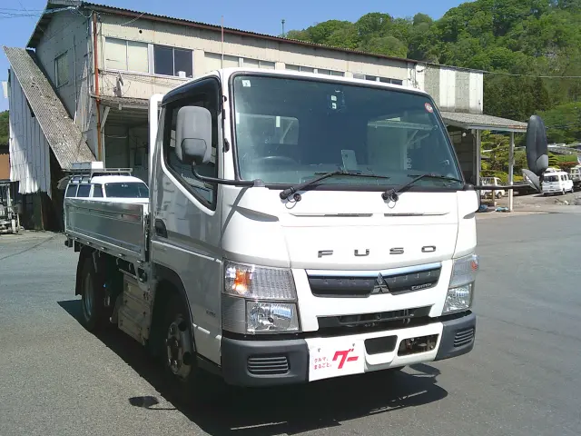 三菱 キャンター 2RG-FDA20(4WD)の写真3