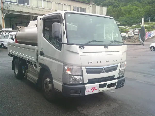 三菱 キャンター 2RG-FDA20(4WD)の写真3