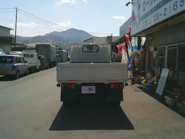 三菱 キャンター 2RG-FDA20(4WD)の写真5