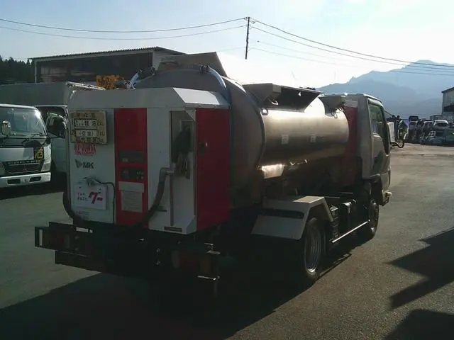 いすゞ エルフ TDG-NKS85AN(4WD)の写真14