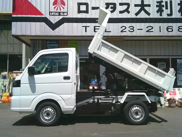 スズキ キャリイ 3BD-DA16T(4WD)の写真2