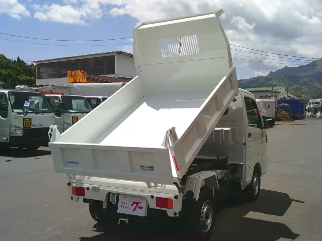 スズキ キャリイ 3BD-DA16T(4WD)の写真5