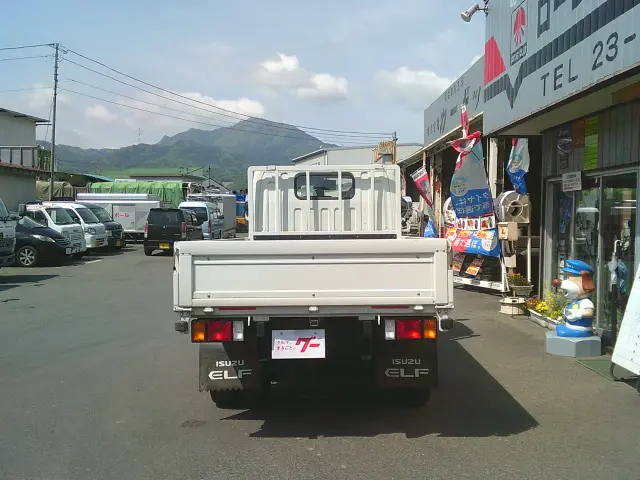 三菱 キャンター 2RG-FDA20(4WD)の写真5