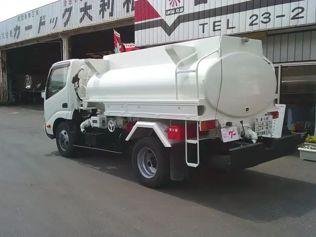 トヨタ ダイナ BDG-XZU378(4WD)の写真6