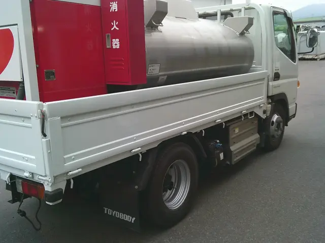 三菱 キャンター 2RG-FDA20(4WD)の写真8