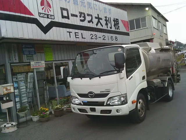 日野 デュトロ TKG-XZU675M(4WD)の写真1