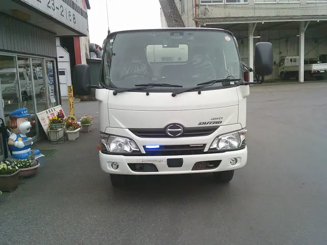 日野 デュトロ TKG-XZU675M(4WD)の写真3