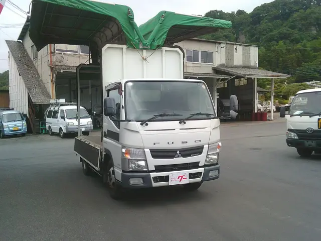 三菱 キャンター TPG-FDA00(4WD)の写真3
