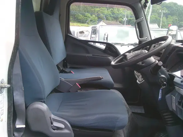 三菱 キャンター TPG-FDA00(4WD)の写真22