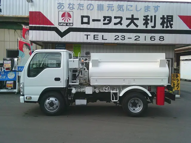 いすゞ エルフ TKG-NKS85A(4WD)の写真7