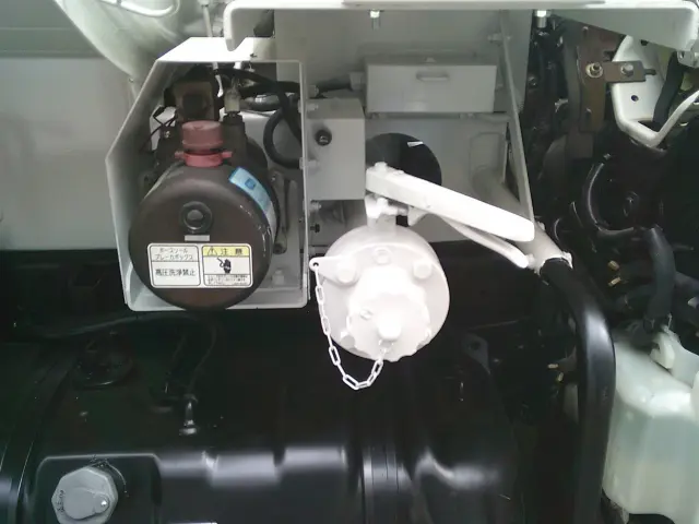 いすゞ エルフ TPG-NKS85AN(4WD)の写真23