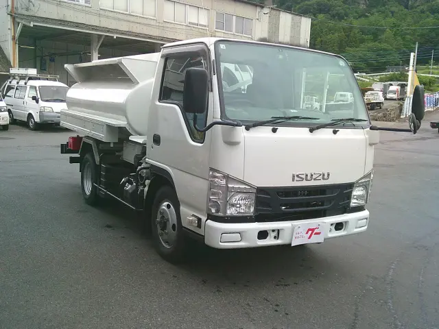 いすゞ エルフ TPG-NKS85AN(4WD)の写真3