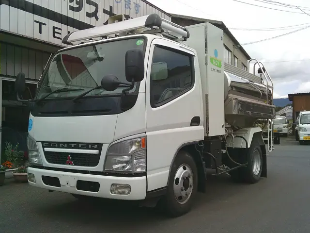 三菱 キャンター KK-FE70EB改(2WD)の写真1