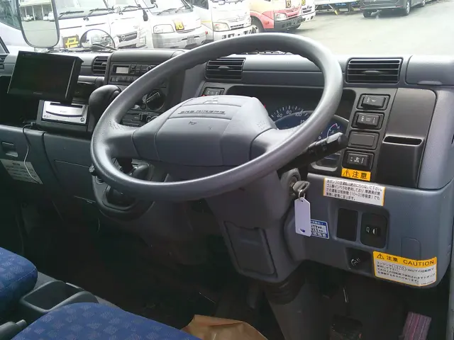 三菱 キャンター KK-FE70EB改(2WD)の写真6