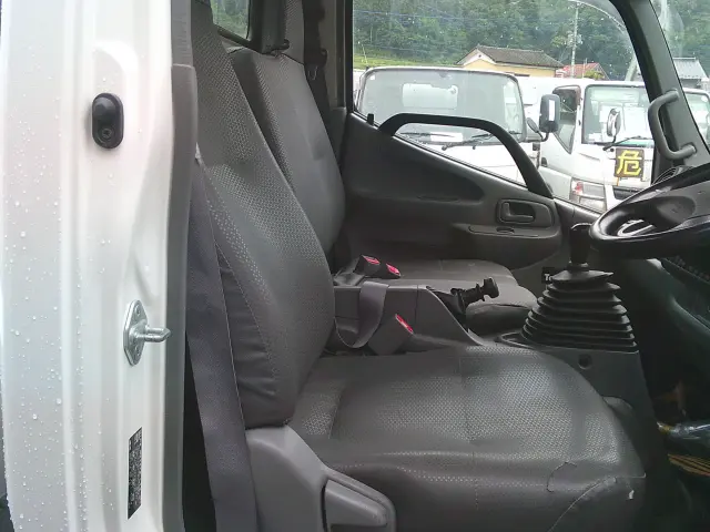 日野 デュトロ TKG-XZU675M(4WD)の写真27