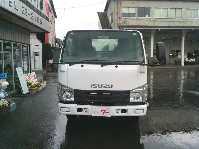 いすゞ エルフ TPG-NKS85AN(4WD)の写真2