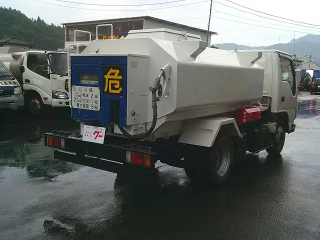いすゞ エルフ TPG-NKS85AN(4WD)の写真4