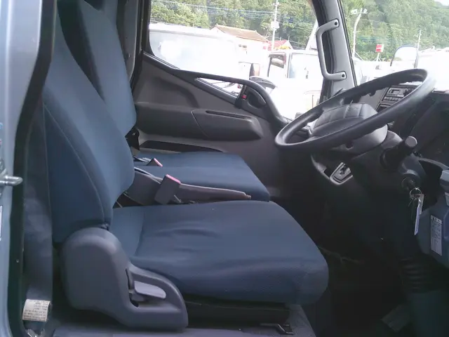 三菱 キャンター TKG-FEA50(2WD)の写真21