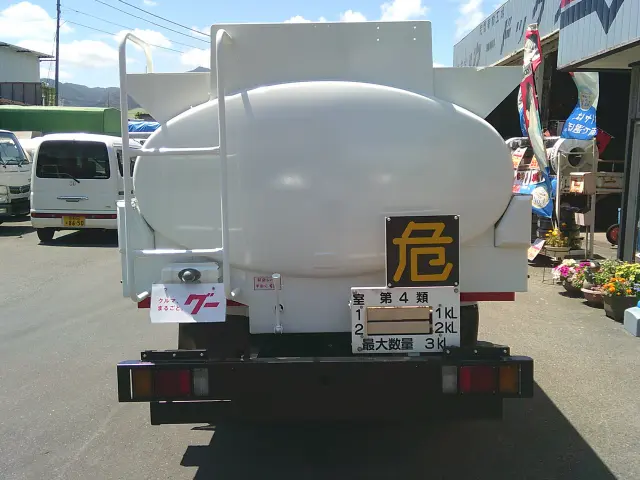 いすゞ エルフ TDG-NKS85AN(4WD)の写真4