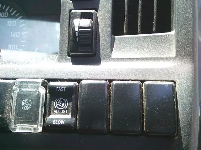 いすゞ エルフ TDG-NKS85AN(4WD)の写真14