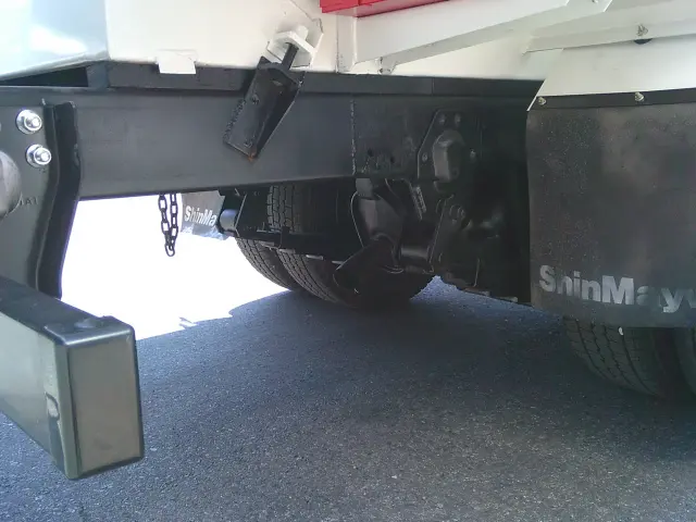 いすゞ エルフ TDG-NKS85AN(4WD)の写真27
